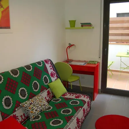 Moderno A 150m De La Playa Con Terraza Y Parking, Cerca Del Puerto Y Comercios - Es-228-38 Apartamento Llançà